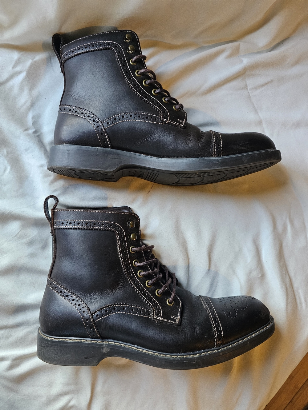 G.H. Bass & Co. Black Leather Chukka Wingtip Boots - Picture 4 of 7